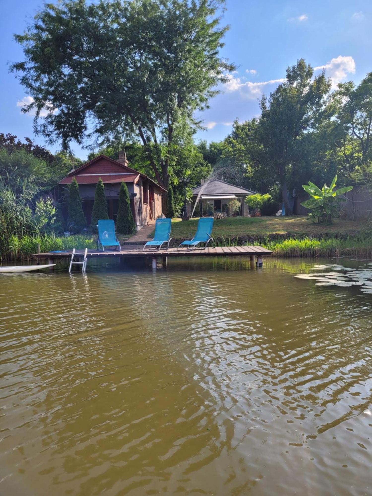 Appartement Beni Nyaralo à Békésszentandrás Extérieur photo