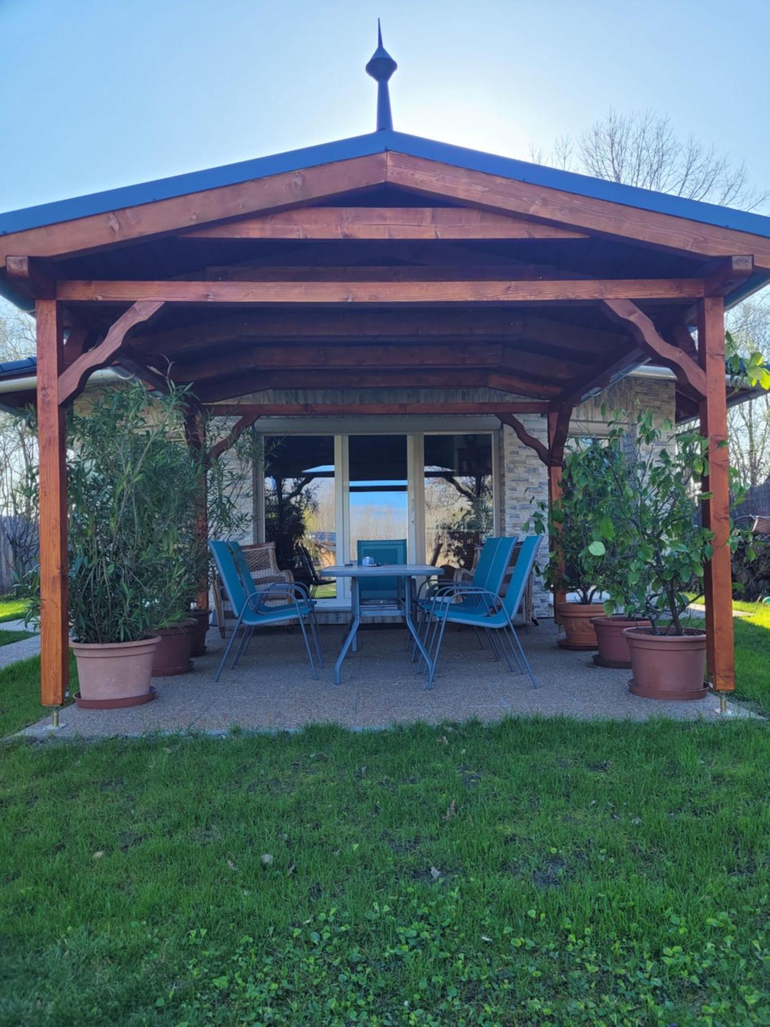 Appartement Beni Nyaralo à Békésszentandrás Extérieur photo